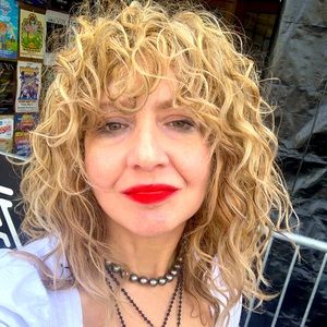 Meet your Posher, Gaije